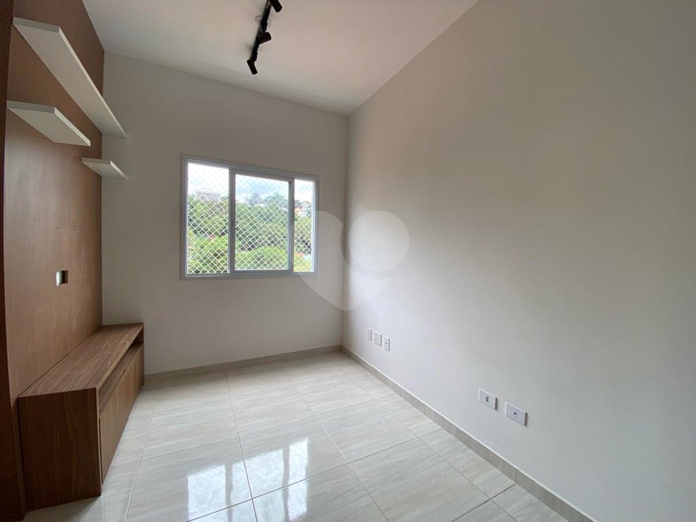 Apartamento à venda com 2 quartos em Tremembé, São Paulo, SP
