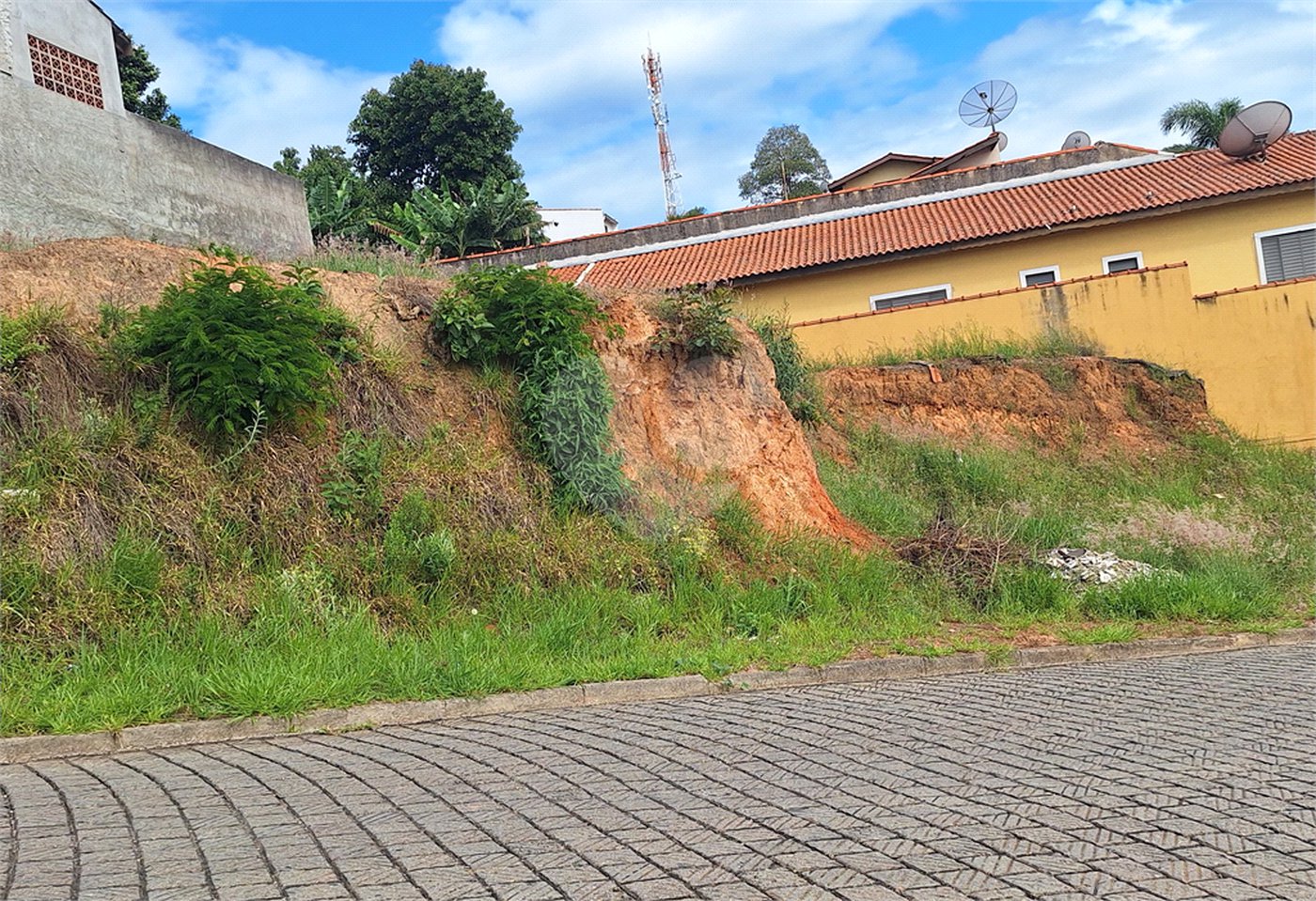 Terreno à venda em Cidade Nova, Bom Jesus dos Perdões, SP