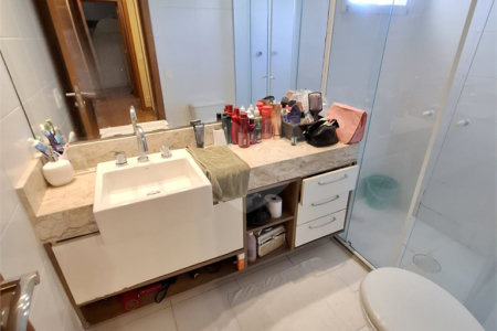 Apartamento à venda com 3 suítes em Jardim Marajoara, São Paulo, SP