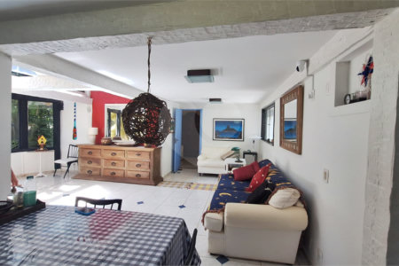 Casa à venda ou para alugar com 3 suítes em Marina, Armação dos Búzios, RJ