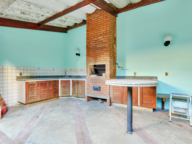 Casa à venda com 3 quartos, sendo 1 suíte,  em Brooklin, São Paulo, SP