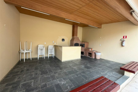 Apartamento à venda com 3 quartos, sendo 1 suíte, no Centro, Suzano, SP