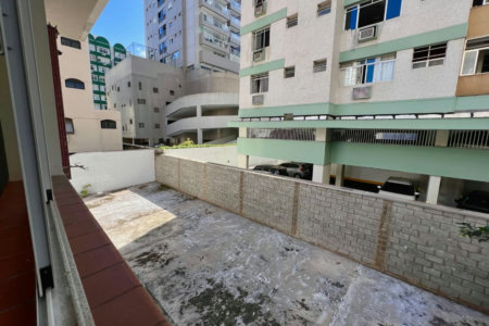 Casa com 4 dormitórios para alugar, 335 m² por R$ 21.181,12 - Gonzaga - Santos/SP