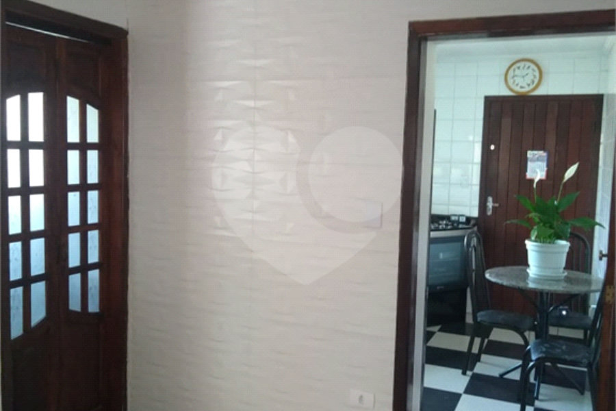 Sobrado à venda com 3 quartos, sendo 1 suíte, em Tremembé, São Paulo, SP