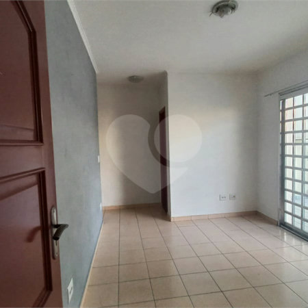 Casa para alugar com 3 quartos, sendo 1 suíte, em Jardim Bonfiglioli, São Paulo, SP