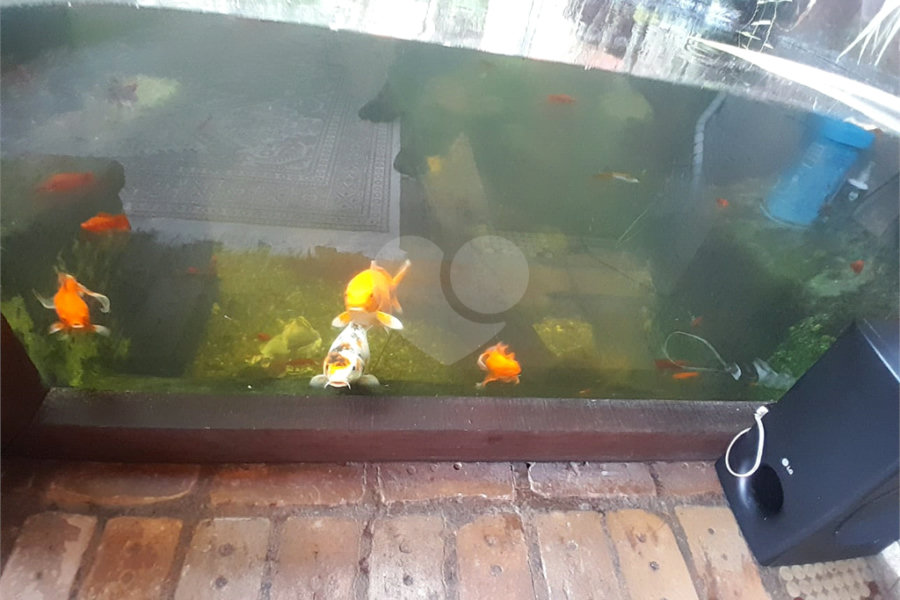 Sobrado à venda ou para alugar com 3 suítes em Serra da Cantareira, Mairiporã, SP