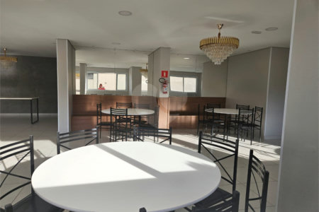Apartamento à venda com 3 quartos, sendo 1 suíte, no Centro, Poá, SP
