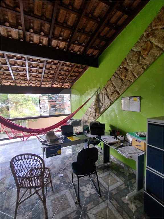 Casa à venda com 3 quartos, sendo 1 suíte,  em Vila Nova Cintra, Mogi das Cruzes, SP
