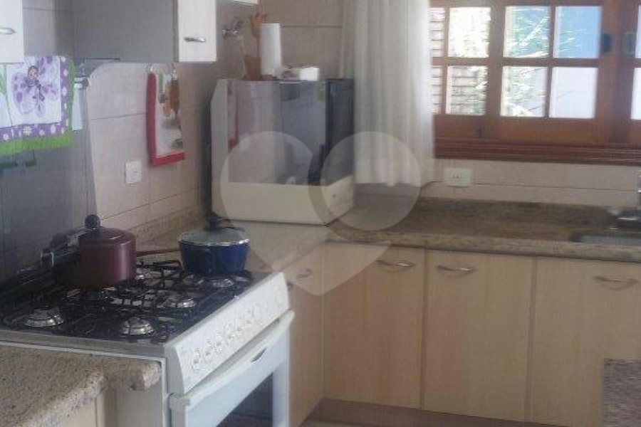 Sobrado à venda com 3 suítes em Vila Nova Cachoeirinha, São Paulo, SP