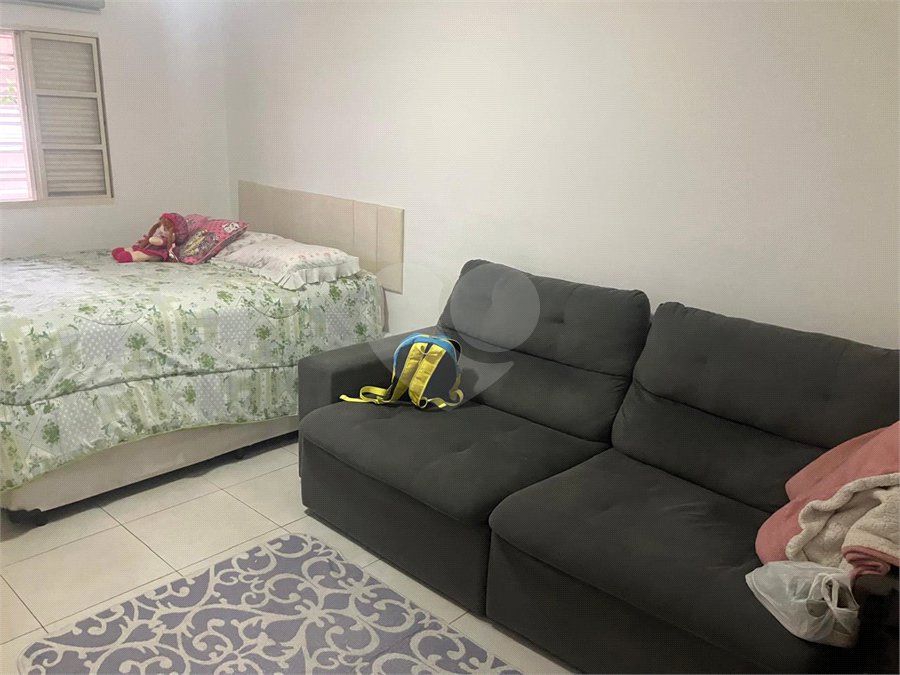 Casa Térrea à venda com 3 quartos em Vila Nivi, São Paulo, SP