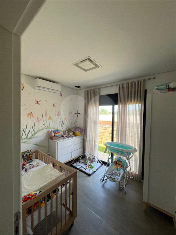 Casa à venda com 3 suítes no condomínio Vila Hipica Ii, Vinhedo - SP