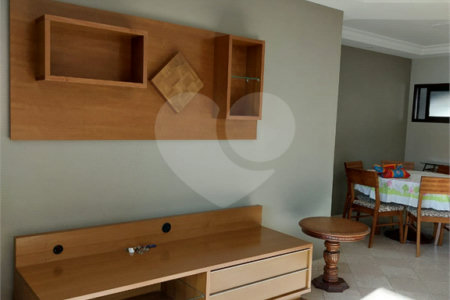 Apartamento à venda com 3 quartos, sendo 1 suíte, em Santana, São Paulo, SP