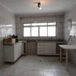 Sobrado à venda com 3 quartos em Vila Lageado, São Paulo, SP