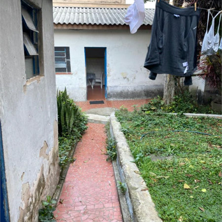 Casa à venda com 3 quartos, sendo 1 suíte, em Indianópolis, São Paulo, SP
