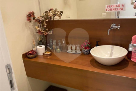 Apartamento à venda com 3 suítes em Perdizes, São Paulo, SP