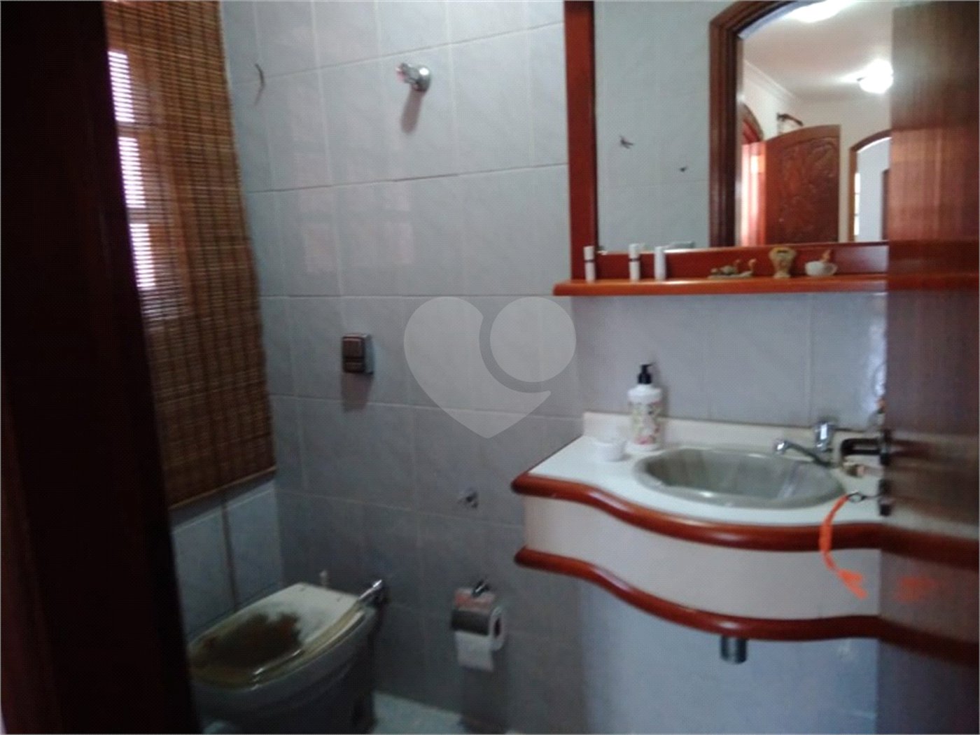 Sobrado à venda com 5 quartos, sendo 2 suítes, em Vila Rosália, Guarulhos, SP