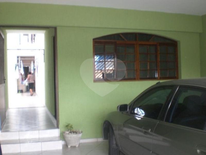 Sobrado à venda com 3 quartos, sendo 1 suíte, em Jardim Peri, São Paulo, SP