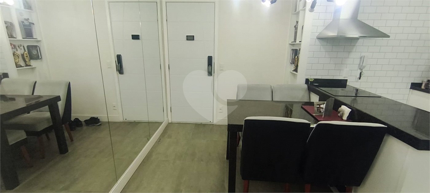 Apartamento à venda com 2 quartos, sendo 1 suíte, em Jardim Flor da Montanha, Guarulhos, SP