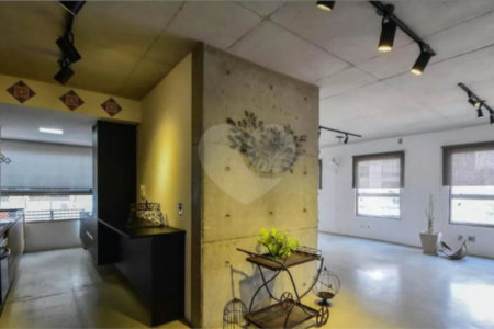 Apartamento à venda com 1 suíte em Jardim das Acácias, São Paulo, SP