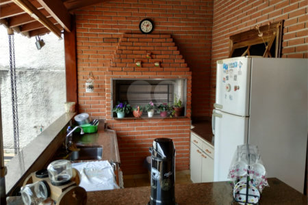 Casa à venda com 5 quartos, sendo 3 suítes,  no condomínio Portella, Itu - SP