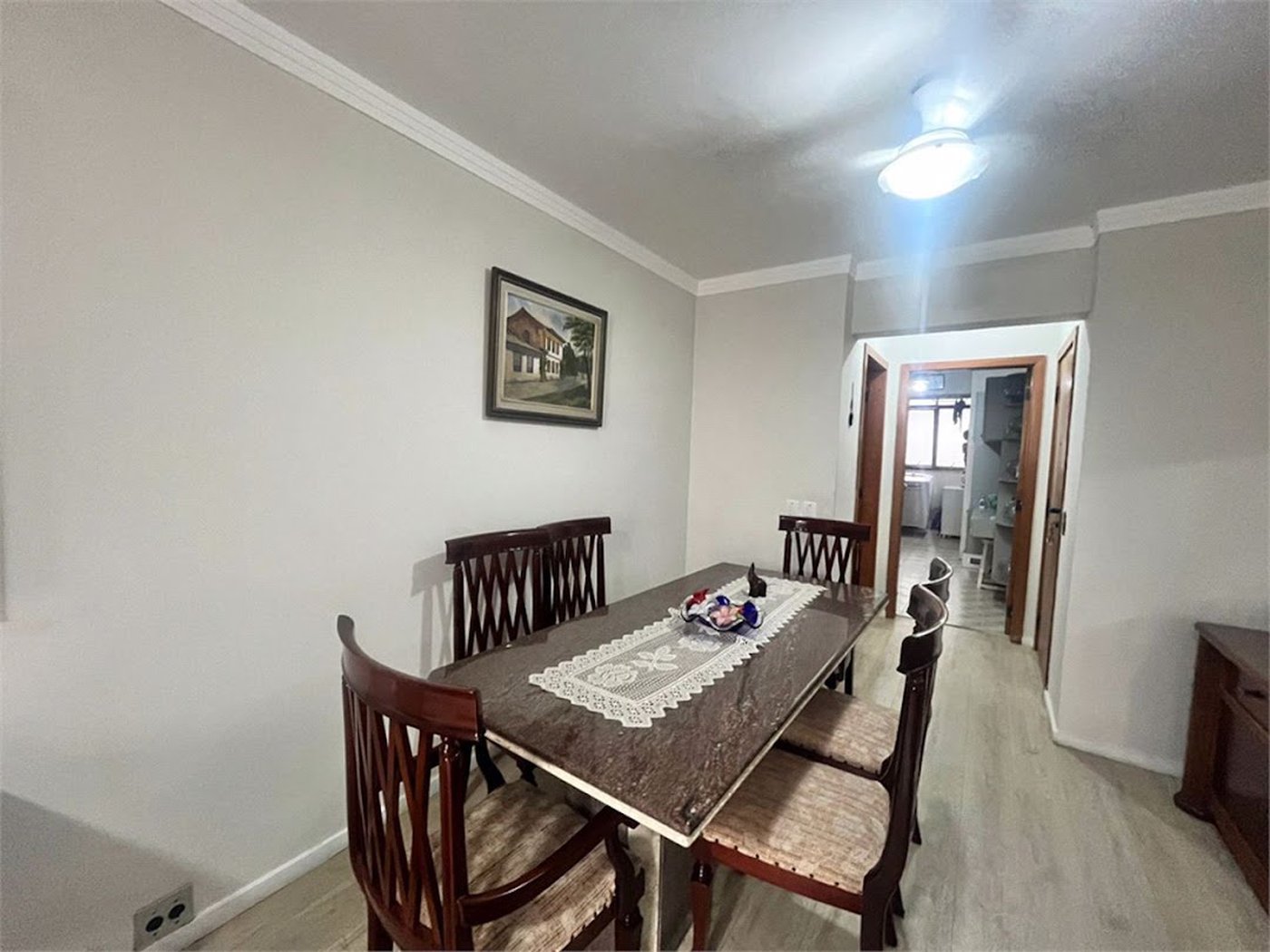 Apartamento com 2 Quartos e 2 Vagas à Venda em Pitangueiras – Guarujá/SP