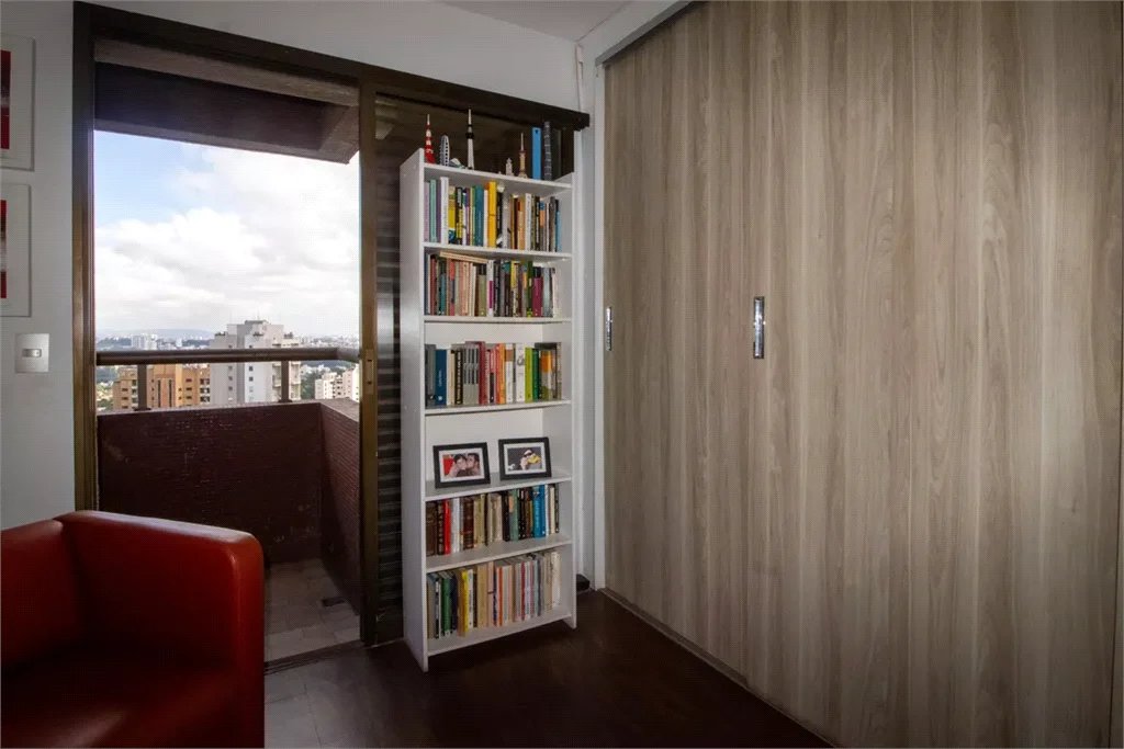 Duplex à venda com 2 suítes em Jardim Londrina, São Paulo, SP
