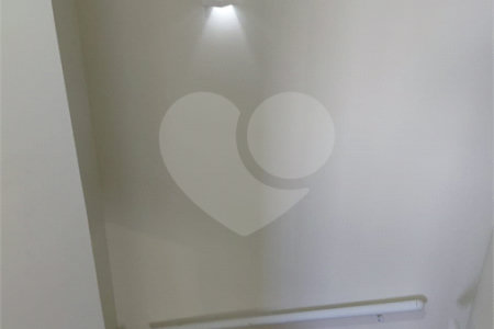 Casa à venda com 2 suítes no condomínio Residencial Guilhen, São Paulo - SP