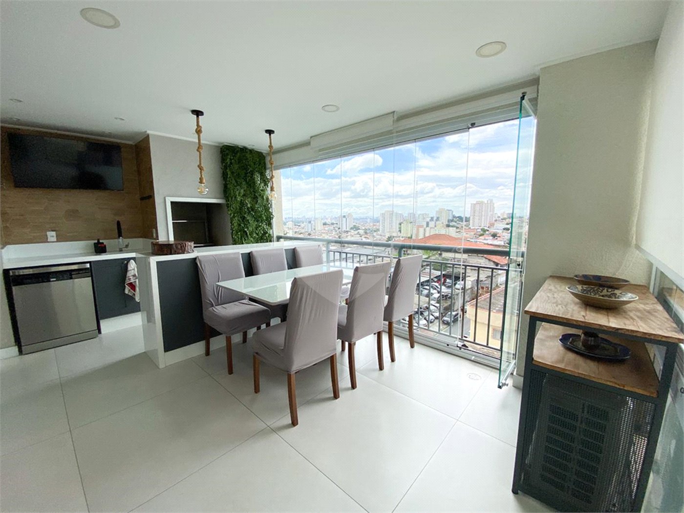 Apartamento à venda com 2 quartos, sendo 1 suíte,  em Tucuruvi, São Paulo, SP