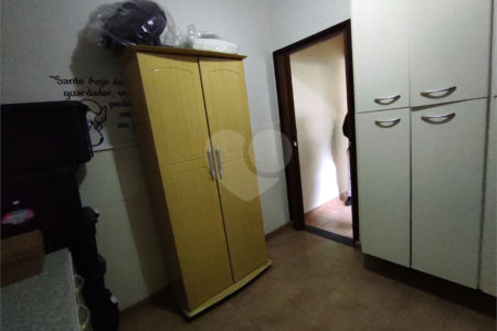 Casa à venda com 3 quartos, sendo 1 suíte, no Centro, Poá, SP