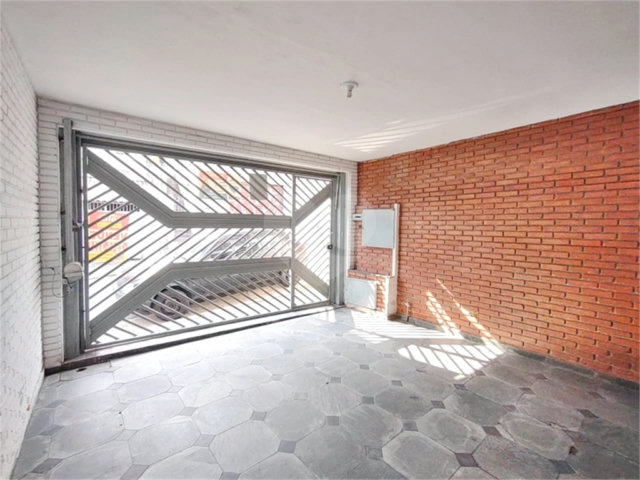 Casa à venda com 3 quartos, sendo 1 suíte,  em Tucuruvi, São Paulo, SP