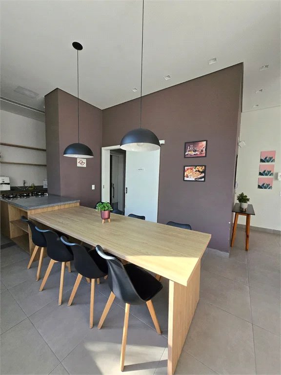 Apartamento à venda com 2 quartos, sendo 1 suíte,  em Vila Romana, São Paulo, SP