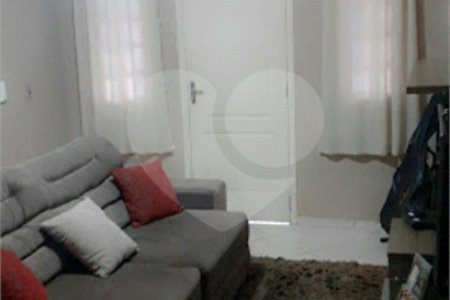 Casa à venda com 3 quartos em Salto de São José, Salto, SP