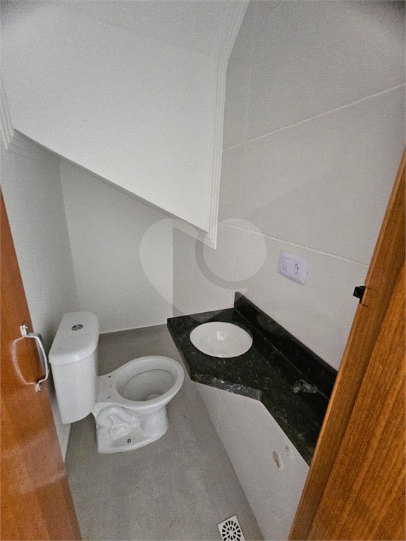 Sobrado à venda com 2 quartos em Maracanã, Praia Grande, SP