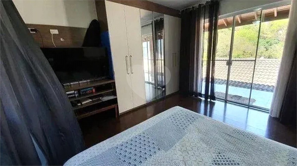 Chácara à venda com 3 quartos, sendo 2 suítes, em Santa Cândida, Vinhedo, SP