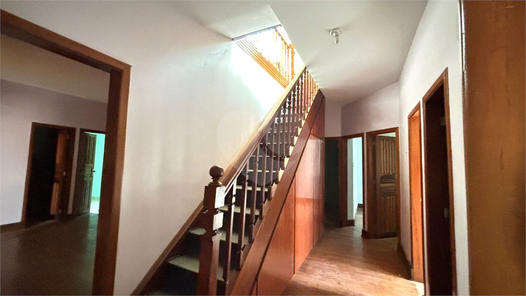 Sobrado à venda ou para alugar com 15 quartos em Tremembé, São Paulo, SP