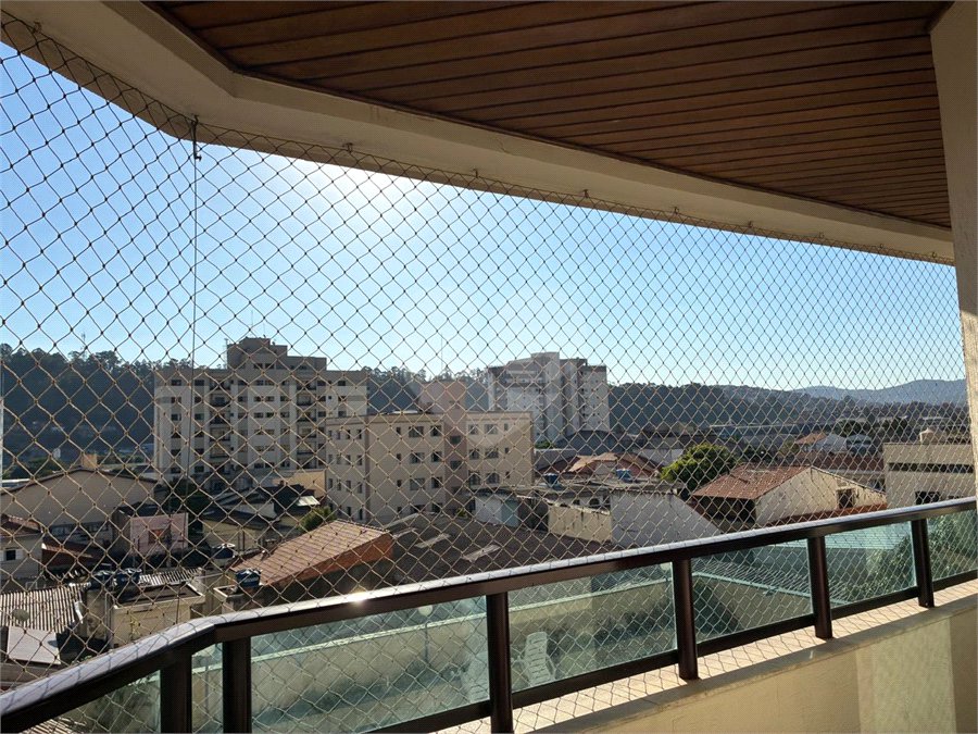 Apartamento à venda com 3 suítes em Vila Galvão, Guarulhos, SP