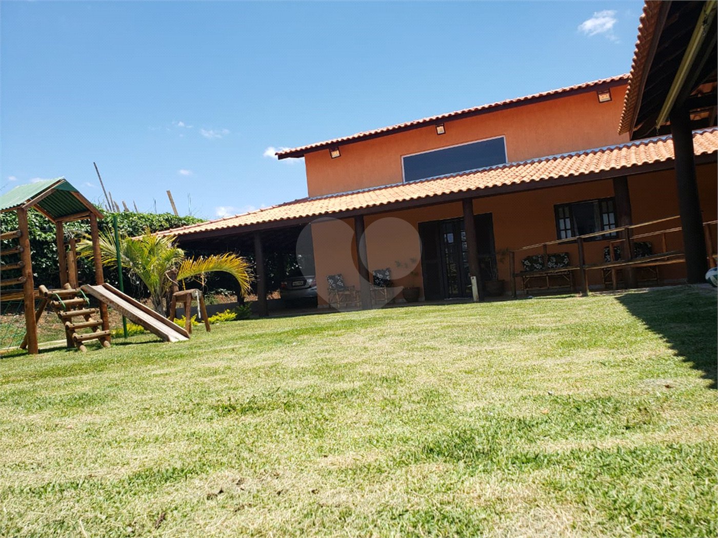 Chácara à venda com 4 quartos, sendo 3 suítes, em Jundiaquara, Araçoiaba da Serra, SP