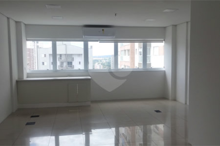 Sala à venda em Jardim Armênia, Mogi das Cruzes, SP