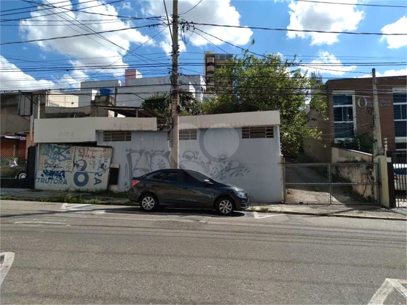 Sorocaba- Centro- Terreno com aproximadamente 700 ms - 16,70 x 32,00 - R$ 790.00,00