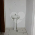 sala comercial_Jardim Bom Principio- Indaiatuba-SP. AU 60m2 valor locacao R$880,00 mais valor iptu.