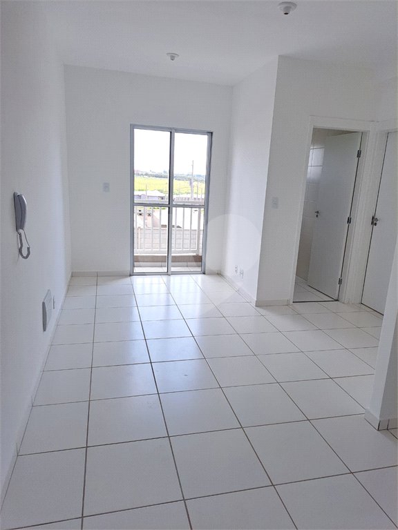Apartamento novo para venda no Condomínio Residencial Vila das Orquídeas.