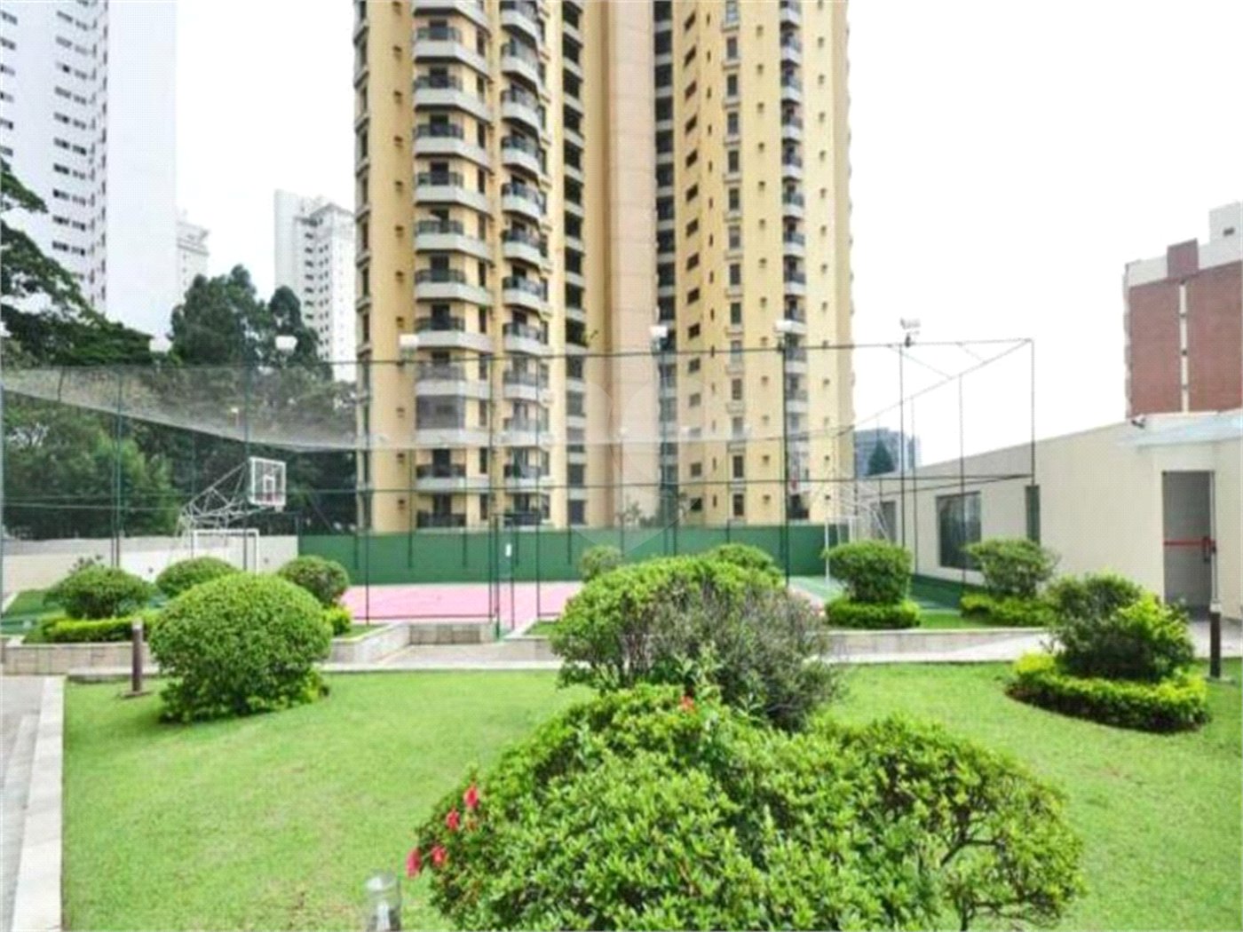 Apartamento à venda com 4 quartos, sendo 1 suíte, em Vila Suzana, São Paulo, SP
