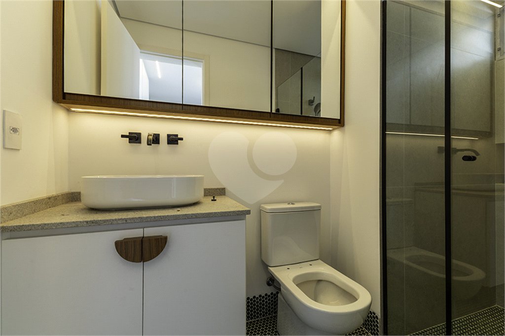 Apartamento à venda ou para alugar com 3 suítes em Água Branca, São Paulo, SP