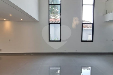 Casa à venda com 3 suítes no condomínio Reserva dos Vinhedos, Louveira - SP