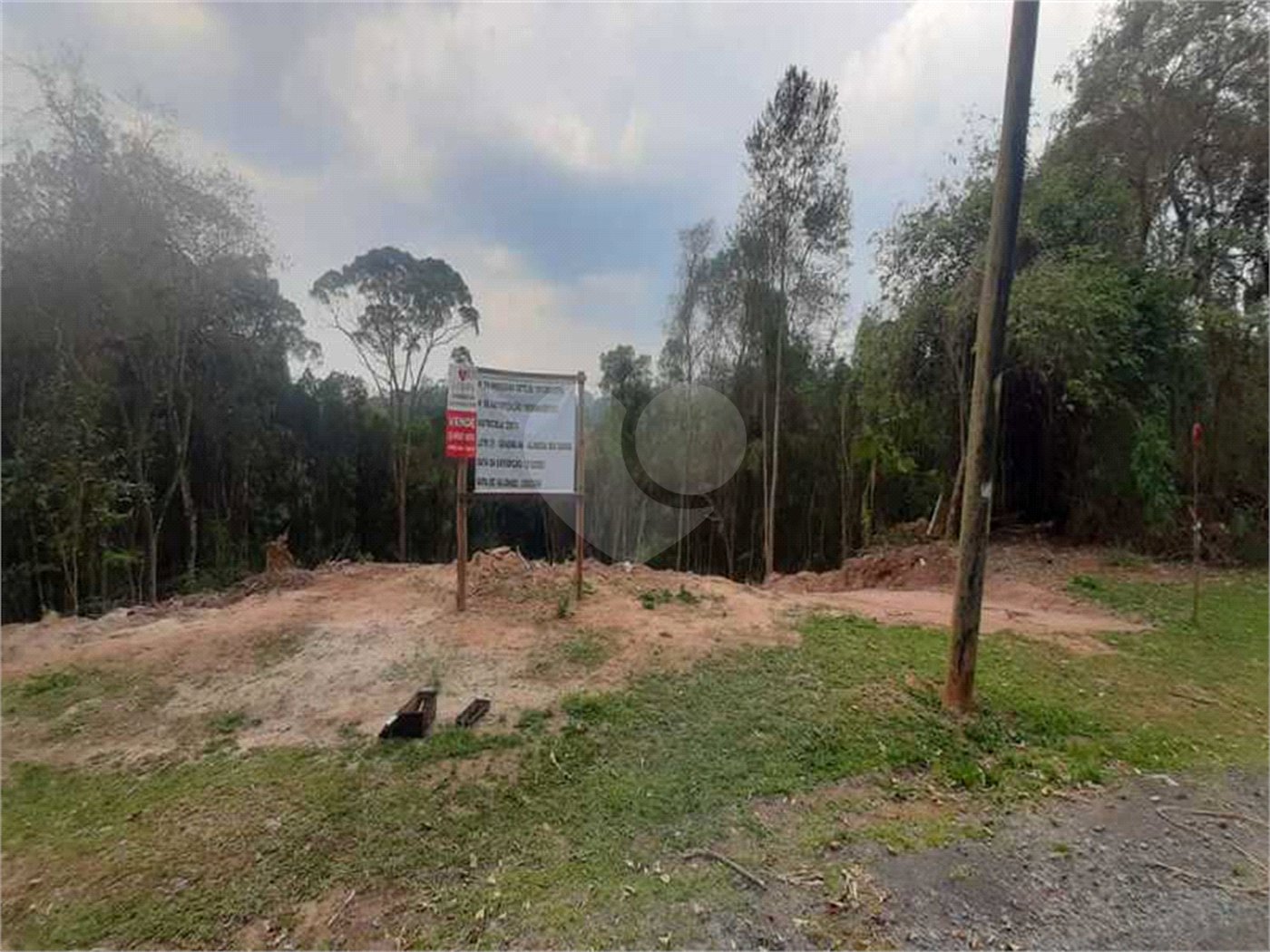 Terreno à venda no condomínio Alpes da Cantareira, Mairiporã - SP