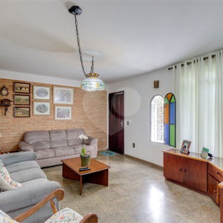 Casa de Vila à venda com 3 quartos, sendo 1 suíte, em Granja Julieta, São Paulo, SP