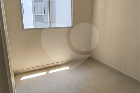 Apartamento à venda com 2 quartos em Jardim do Lago, São Paulo, SP
