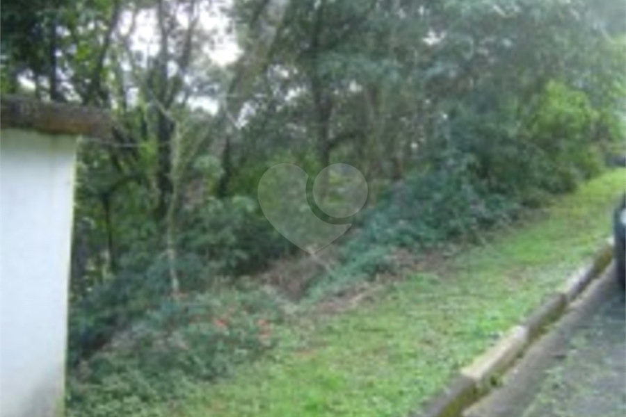 Terreno à venda no condomínio Parque Imperial da Cantareira, Mairiporã - SP