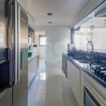 Apartamento à venda com 3 quartos, sendo 2 suítes,  em Cidade Monções, São Paulo, SP