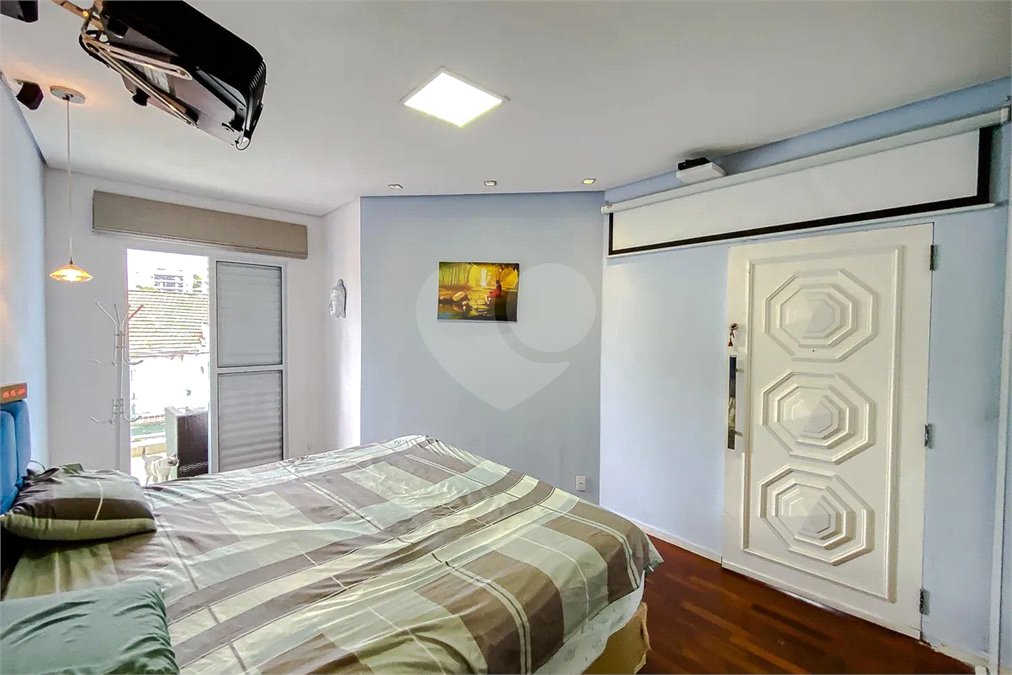 Sobrado à venda com 3 quartos, sendo 2 suítes, em Aclimação, São Paulo, SP